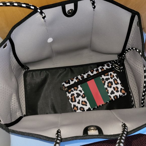 NEW Women's Leopard Neoprene Tote Bag & Wallet Set - MULTIPURPOSE ENORMOUS SPACE - Picture 10 of 10